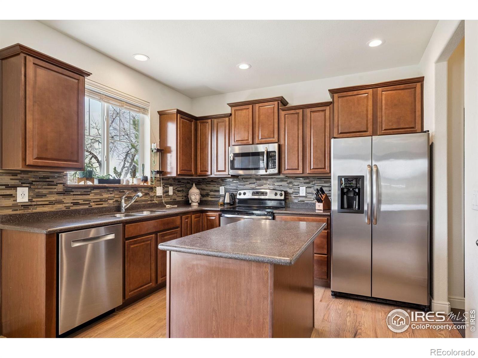 MLS Image #5 for 1865  trevor circle,longmont, Colorado