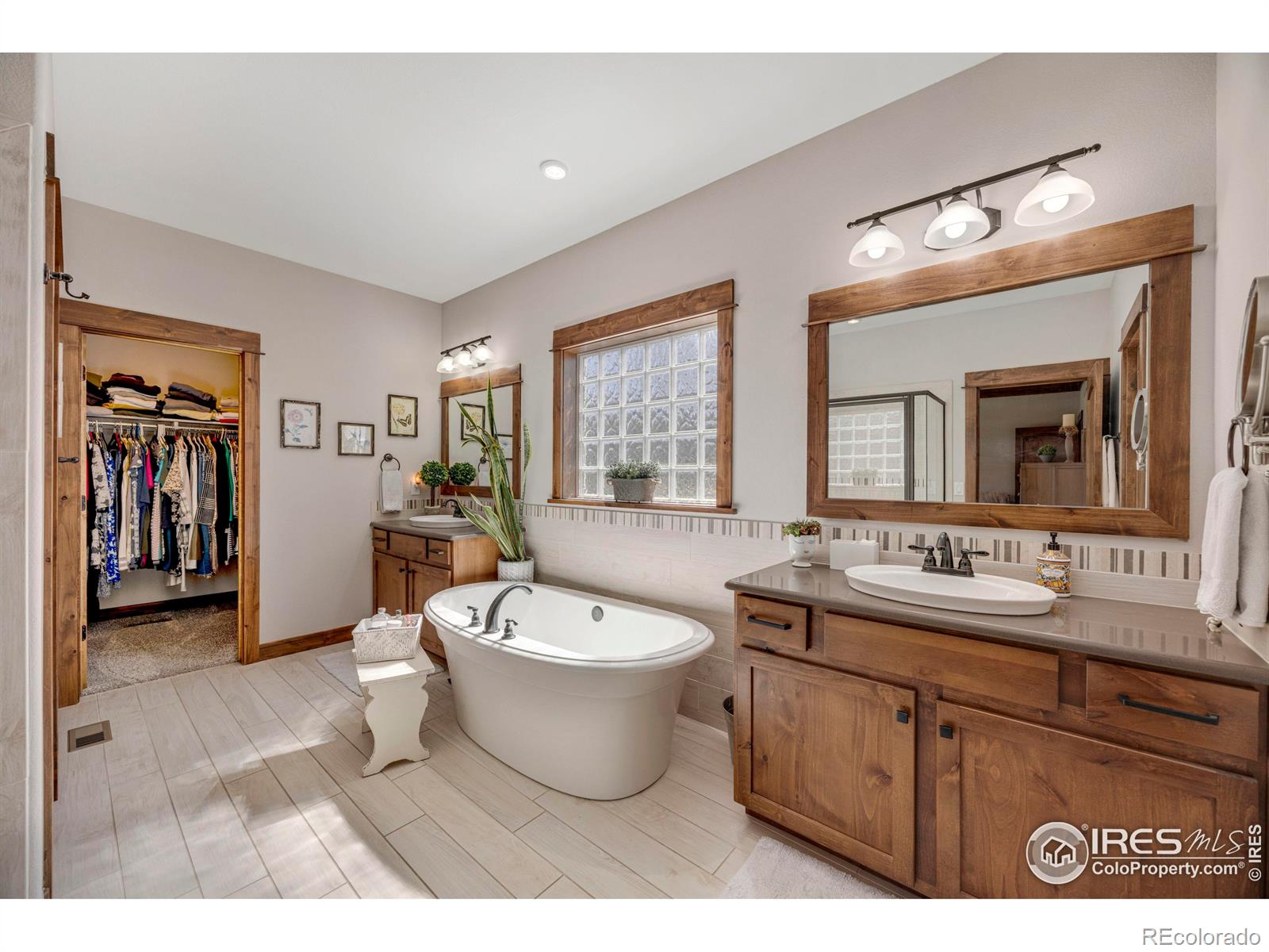 MLS Image #13 for 1455  bison run drive,windsor, Colorado