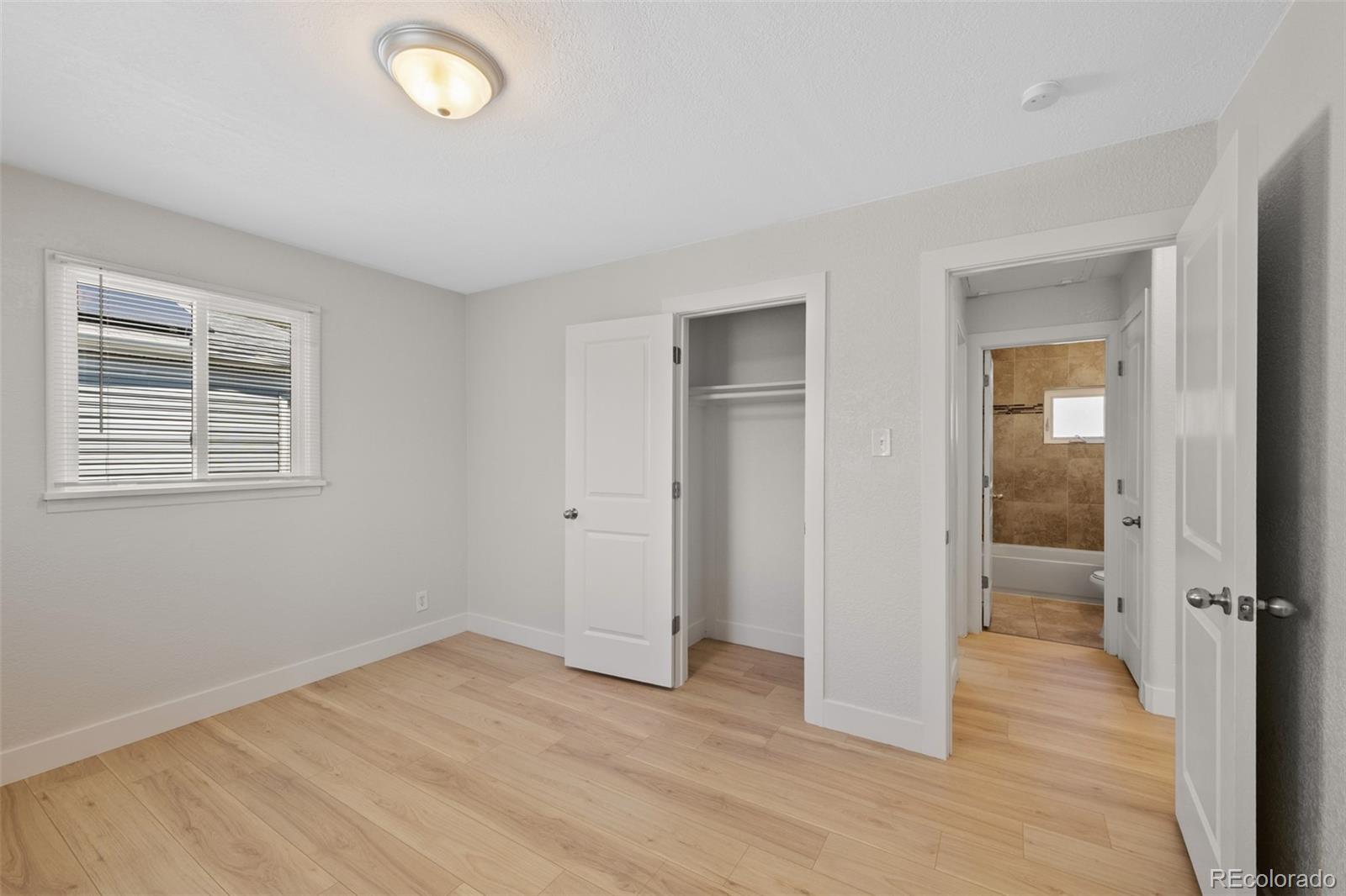 MLS Image #12 for 735  iola street,aurora, Colorado