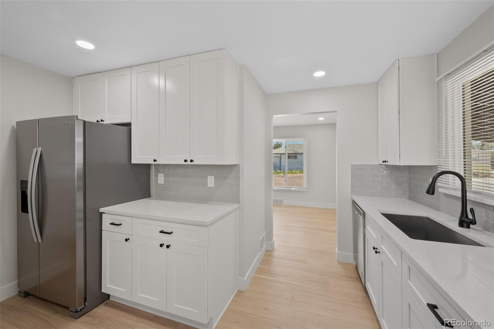 MLS Image #4 for 735  iola street,aurora, Colorado