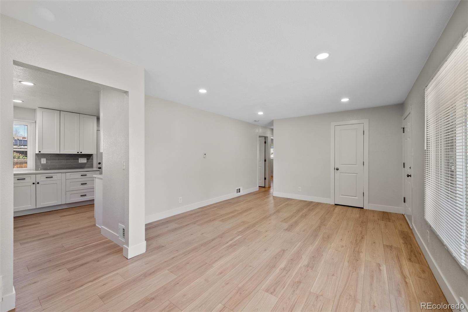 MLS Image #6 for 735  iola street,aurora, Colorado