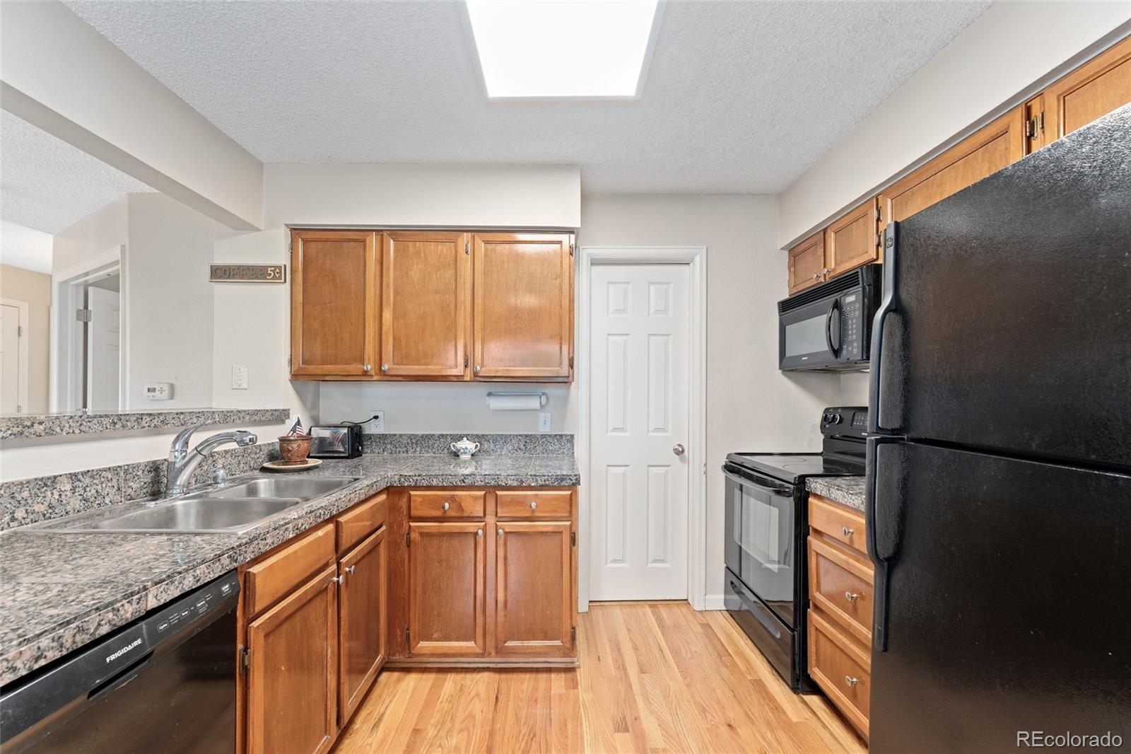 MLS Image #14 for 13854 e lehigh avenue g,aurora, Colorado