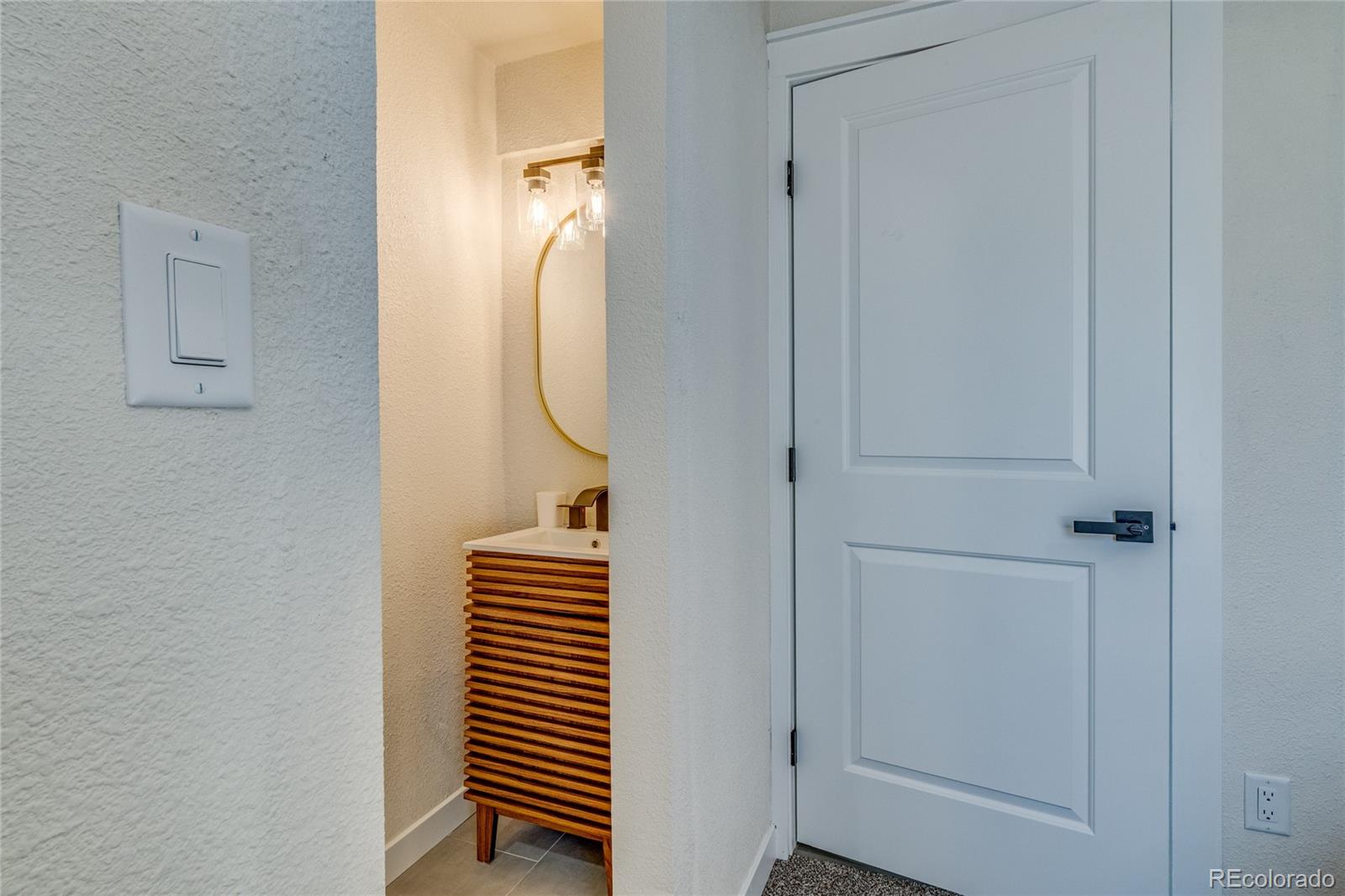 MLS Image #11 for 615 n hancock avenue,colorado springs, Colorado