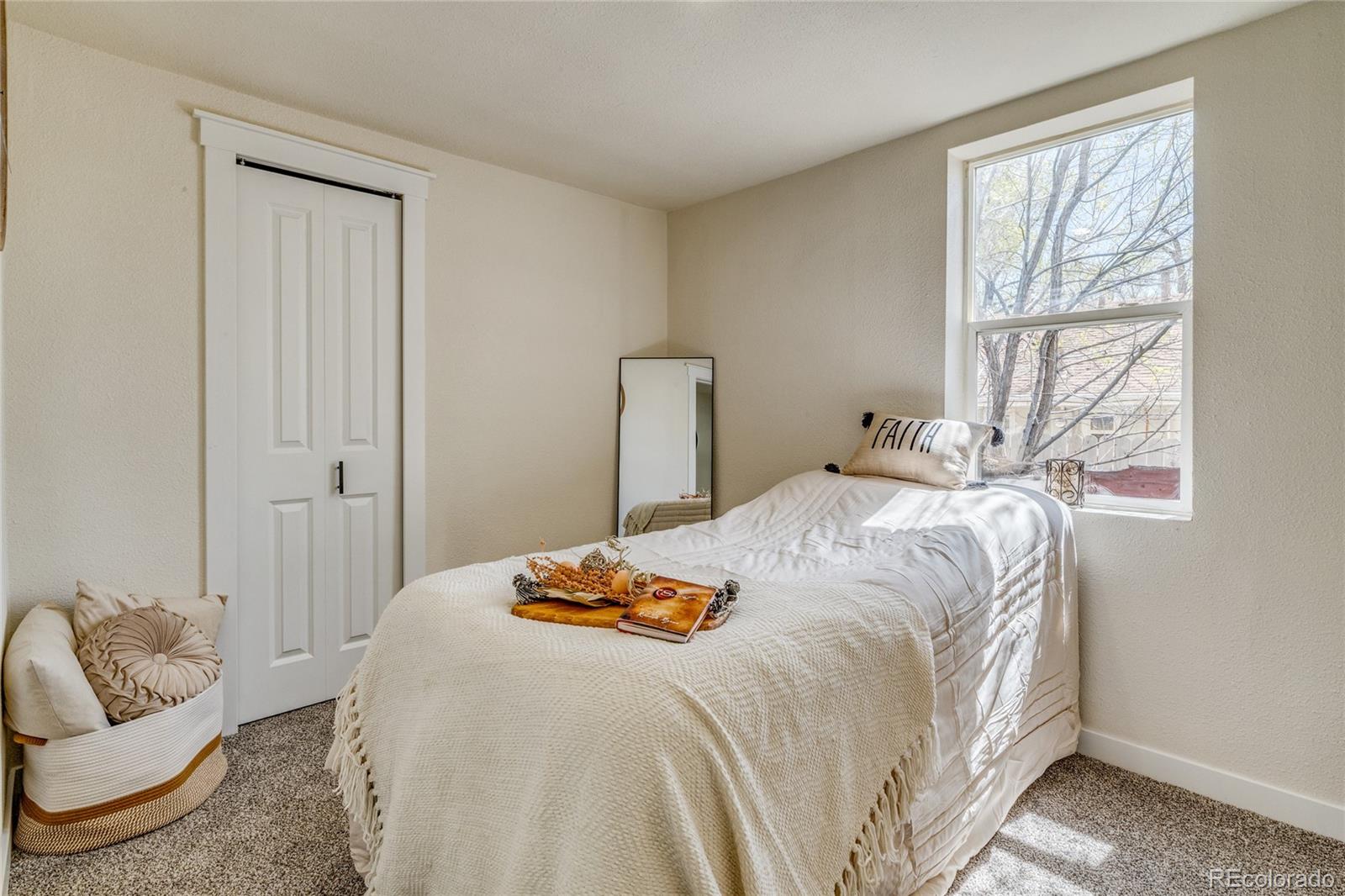 MLS Image #8 for 615 n hancock avenue,colorado springs, Colorado