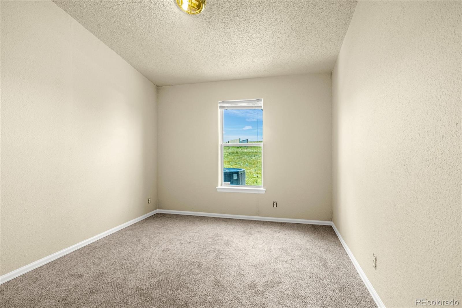 MLS Image #12 for 12625  safe landing drive,peyton, Colorado