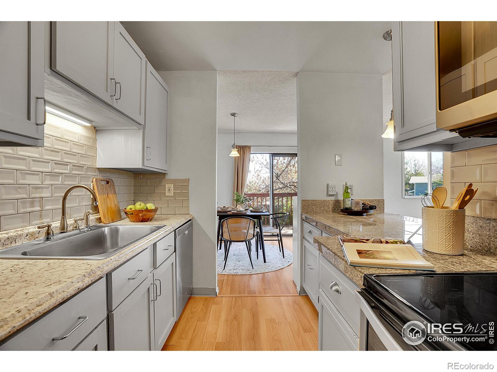 MLS Image #16 for 1209  centaur circle,lafayette, Colorado