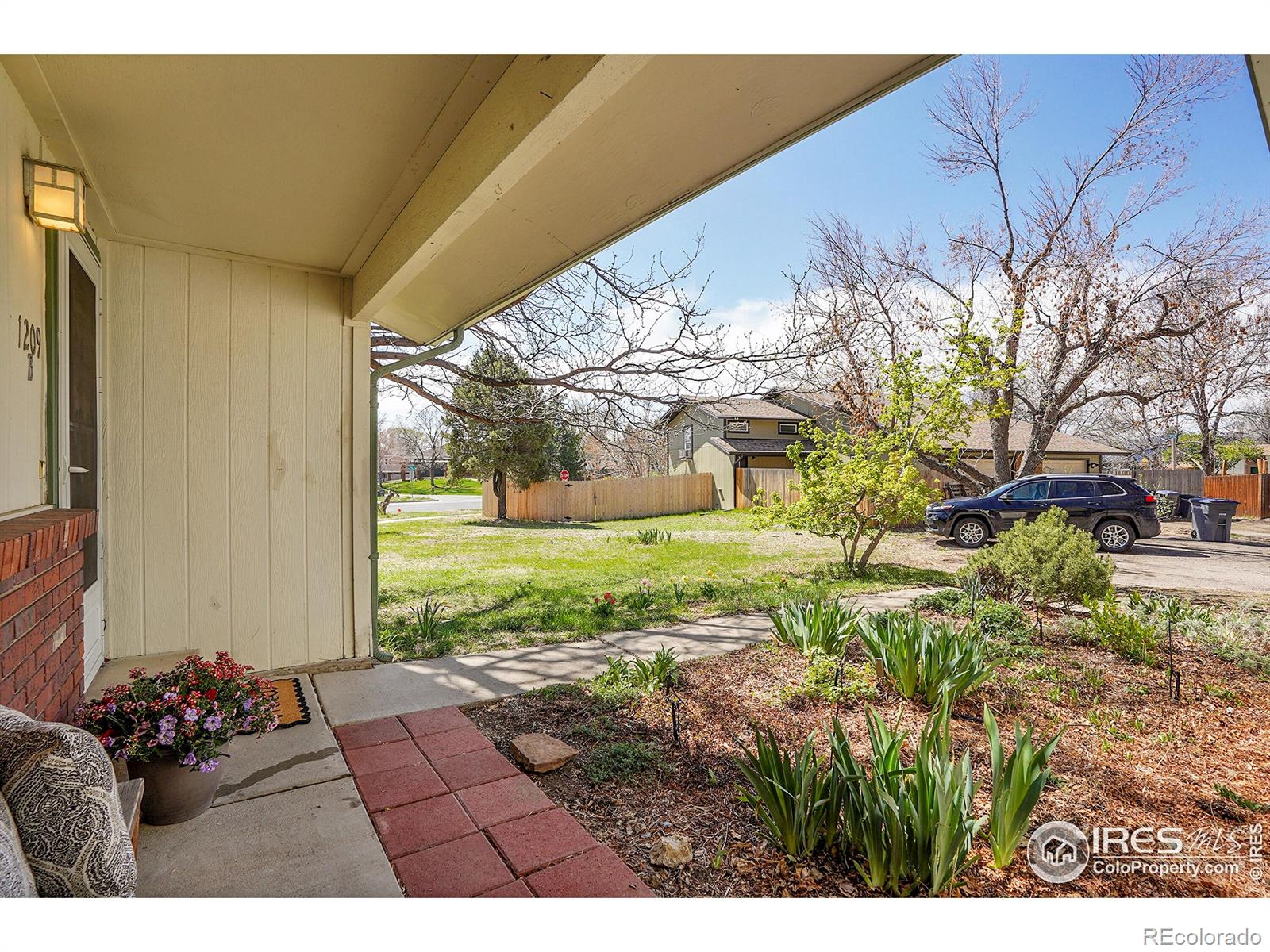 MLS Image #2 for 1209  centaur circle,lafayette, Colorado