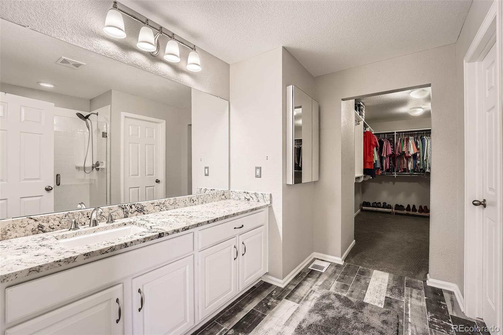 MLS Image #15 for 77 n jackson gap way,aurora, Colorado