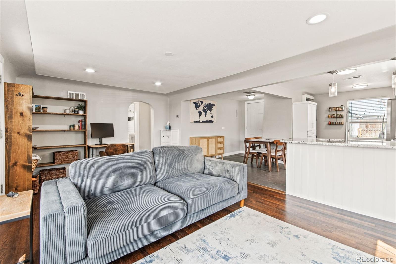 MLS Image #5 for 4120 s lincoln street,englewood, Colorado