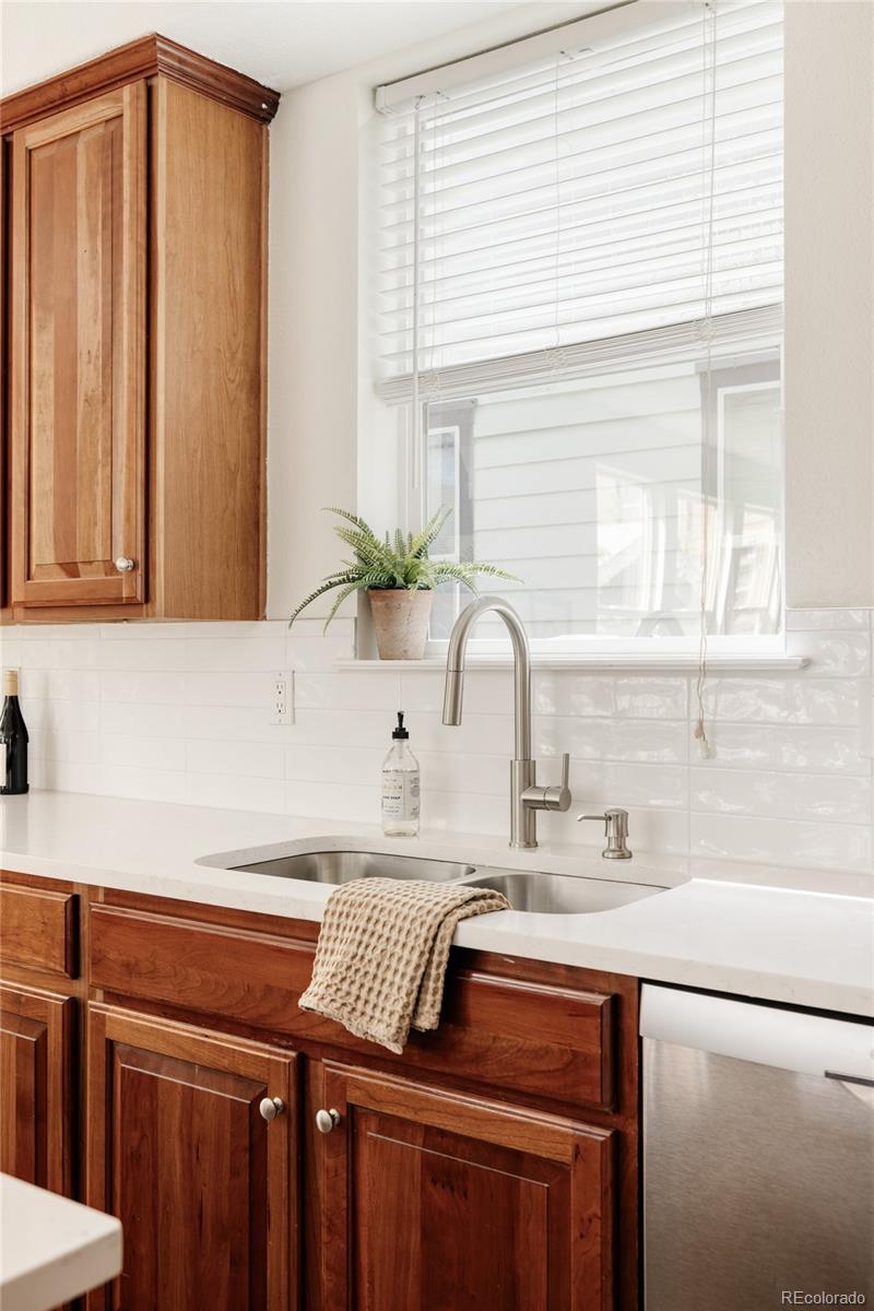 MLS Image #11 for 2854  valentia street,denver, Colorado