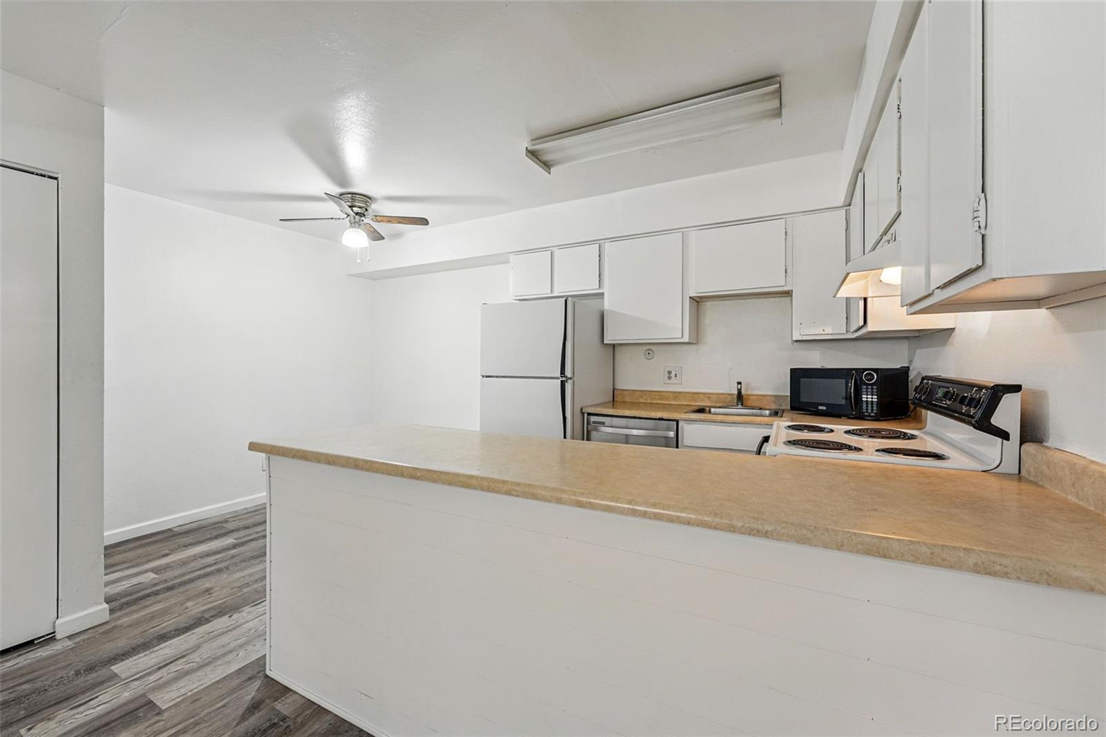 MLS Image #8 for 5995 w hampden avenue,denver, Colorado