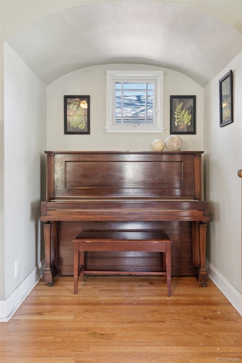 MLS Image #10 for 789 s gaylord street,denver, Colorado