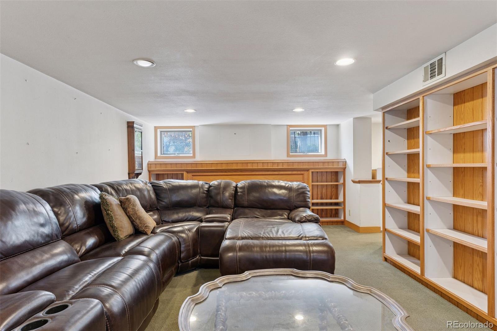 MLS Image #29 for 789 s gaylord street,denver, Colorado