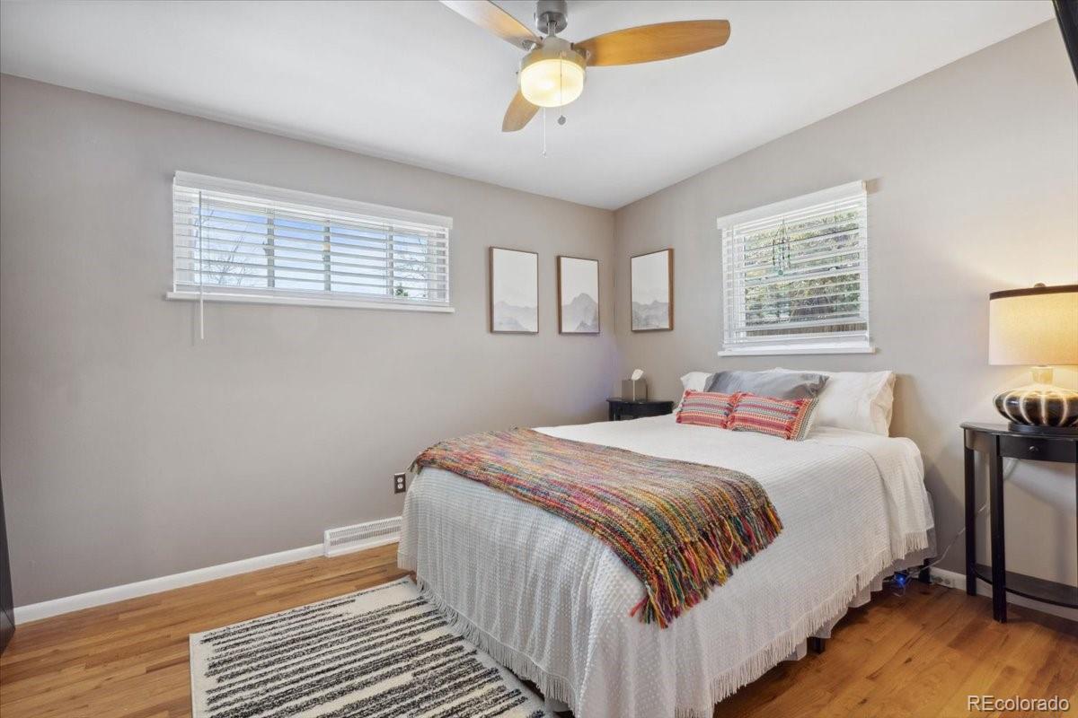 MLS Image #14 for 3383 s boston court,denver, Colorado