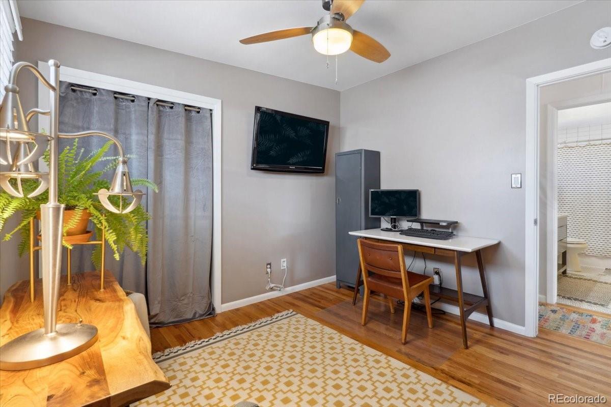 MLS Image #18 for 3383 s boston court,denver, Colorado