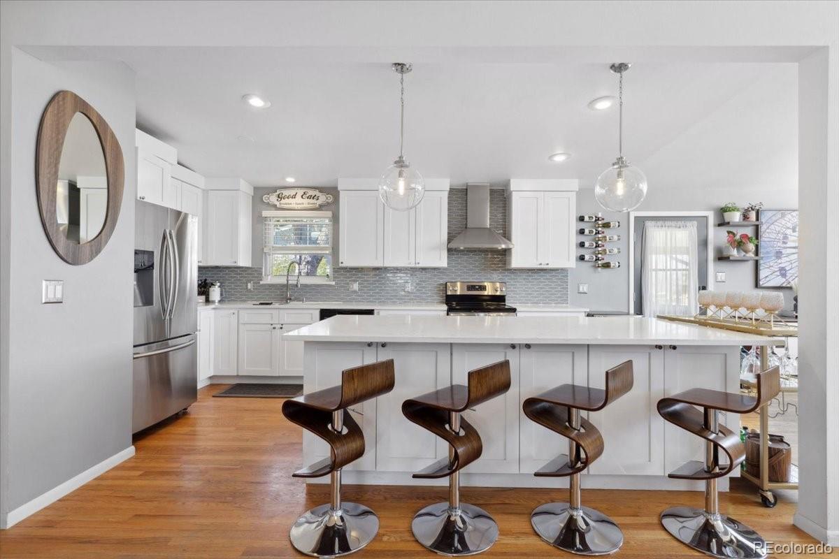 MLS Image #5 for 3383 s boston court,denver, Colorado