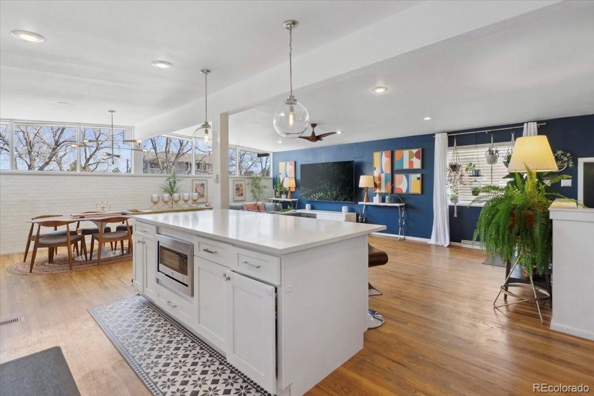 MLS Image #7 for 3383 s boston court,denver, Colorado