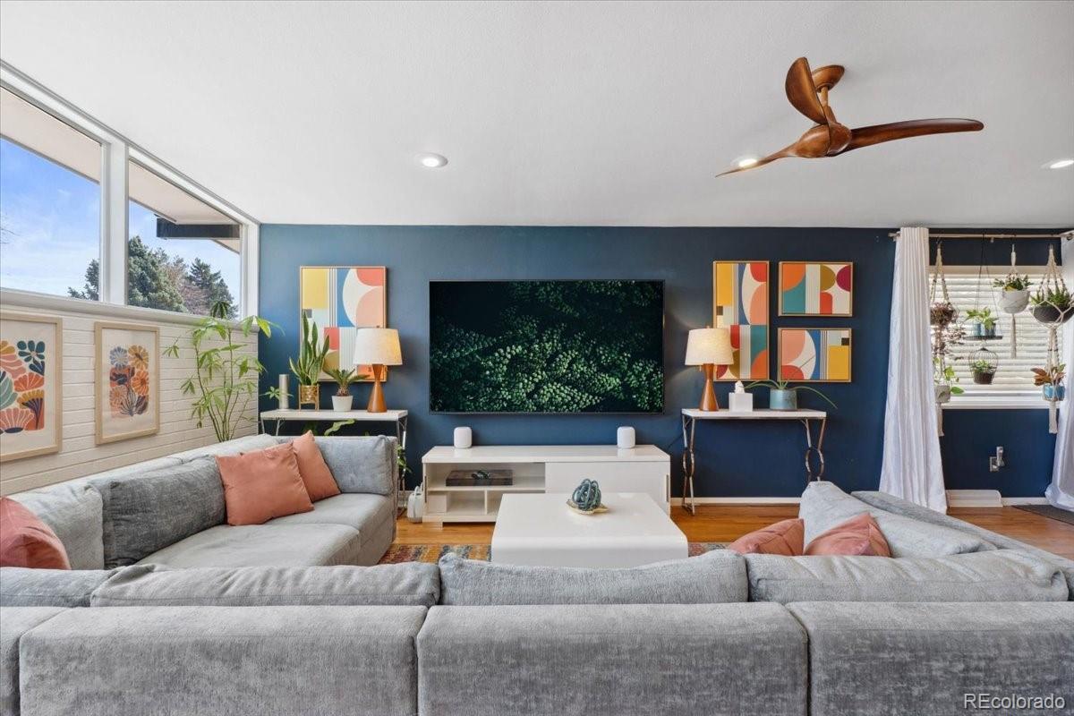 MLS Image #8 for 3383 s boston court,denver, Colorado