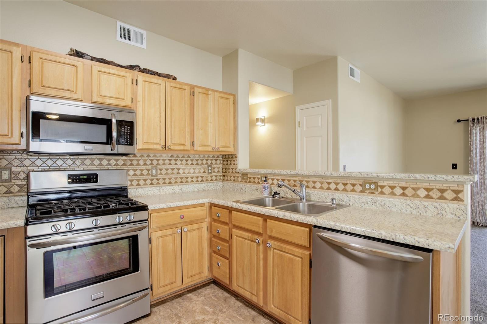 MLS Image #6 for 1016  opal street,broomfield, Colorado