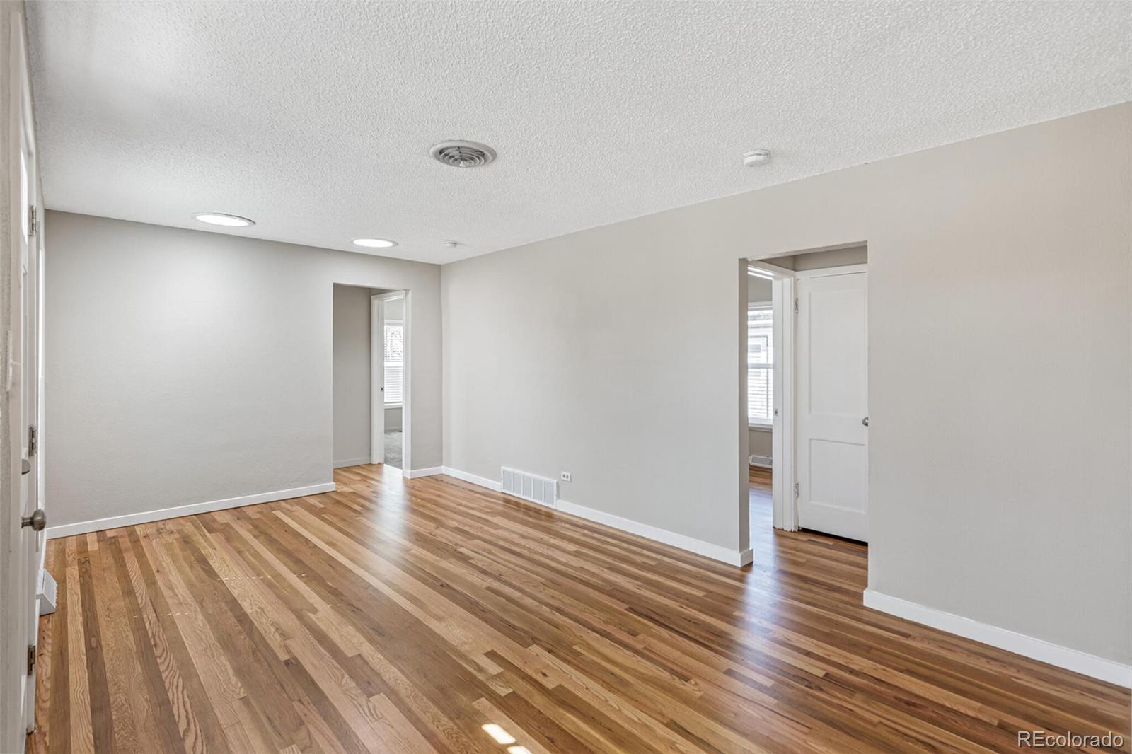 MLS Image #5 for 4401  quieto court,denver, Colorado