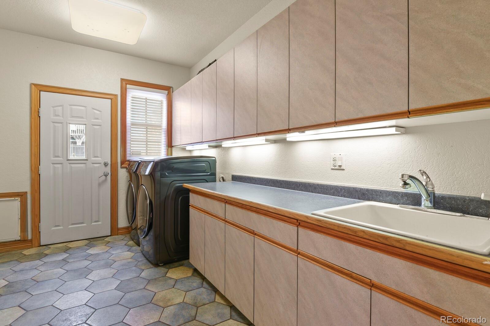 MLS Image #18 for 1776 s uinta way,denver, Colorado