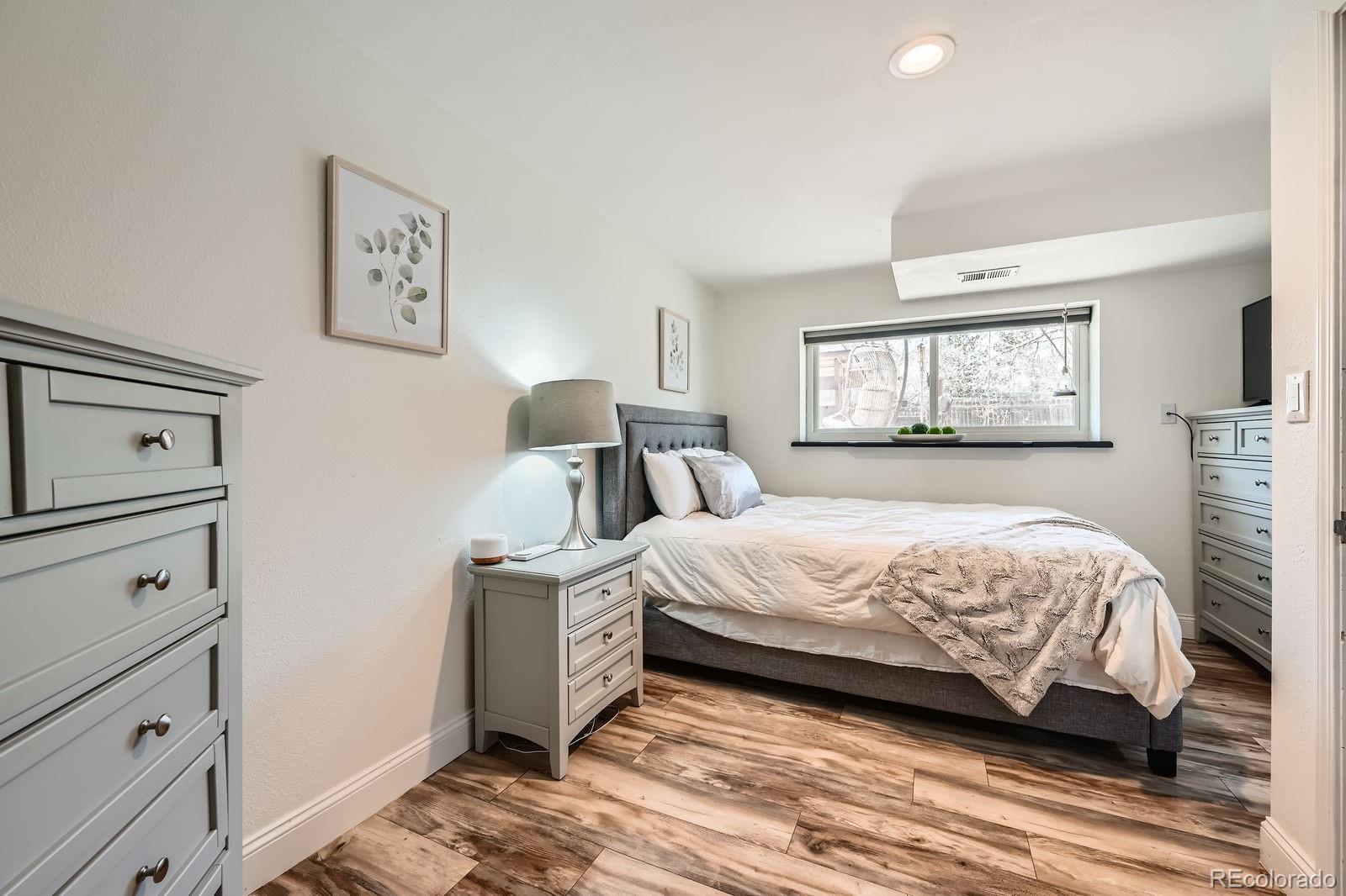 MLS Image #14 for 19624 e girard drive,aurora, Colorado
