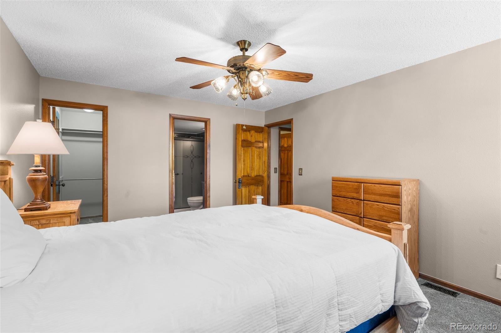 MLS Image #16 for 10520 w jewell avenue,lakewood, Colorado