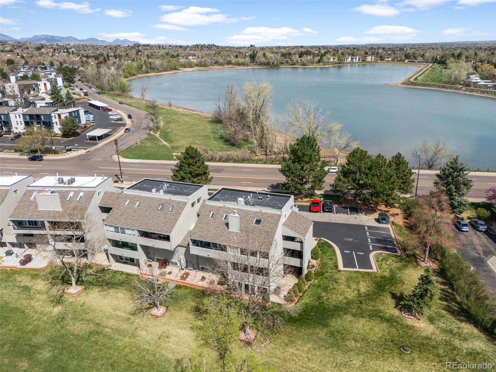 MLS Image #3 for 10520 w jewell avenue,lakewood, Colorado