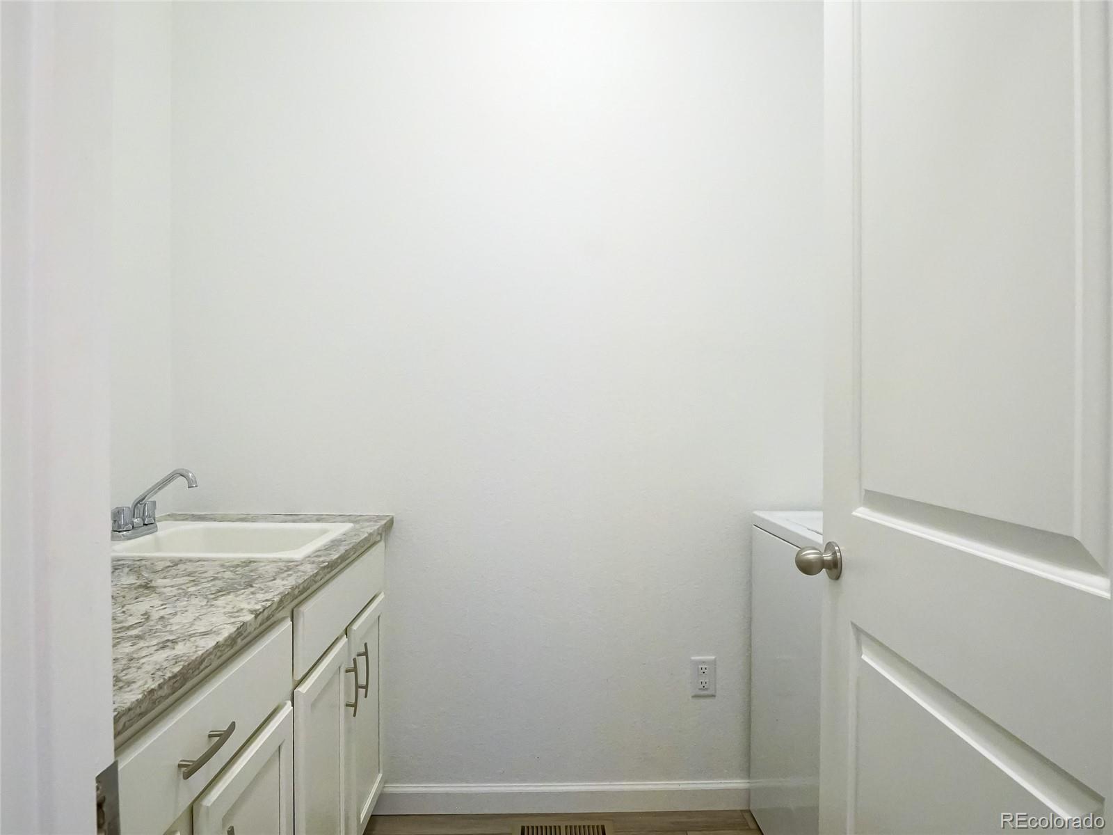 MLS Image #11 for 11860  sandcastle court,parker, Colorado