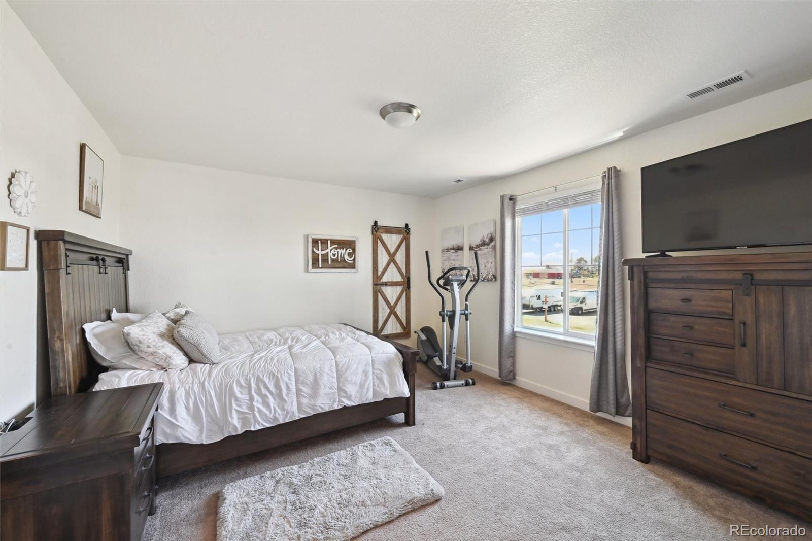 MLS Image #13 for 14419  dahlia street,thornton, Colorado