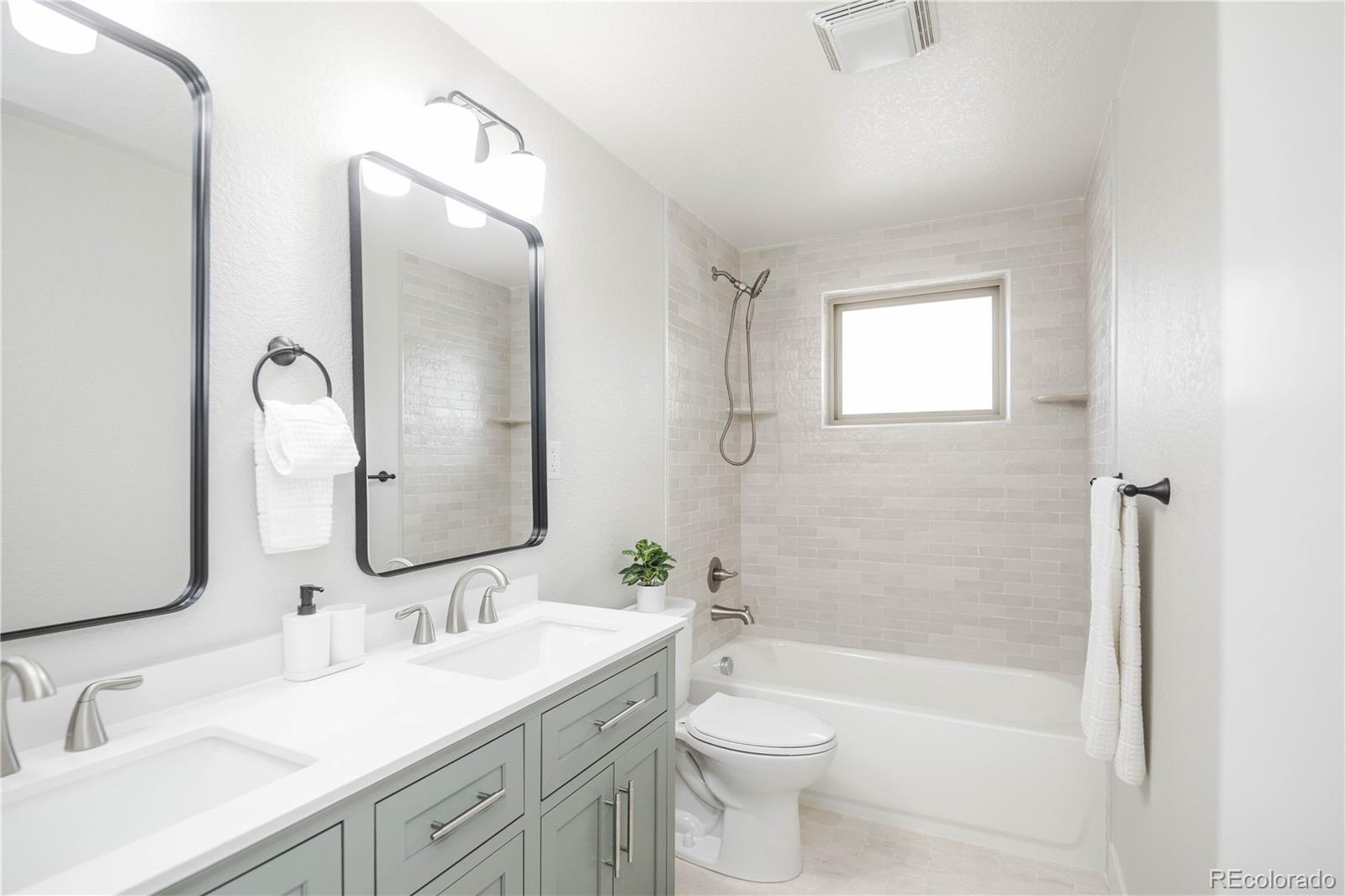 MLS Image #12 for 320 s jersey street,denver, Colorado