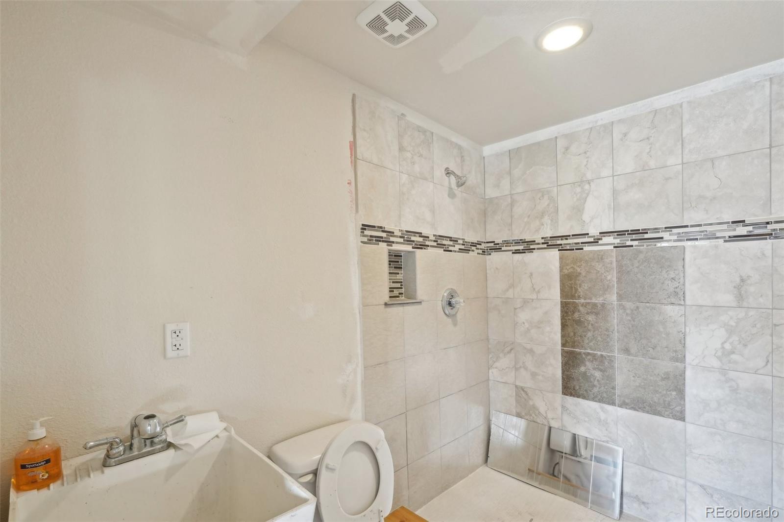 MLS Image #25 for 5001  holiday drive,fort collins, Colorado