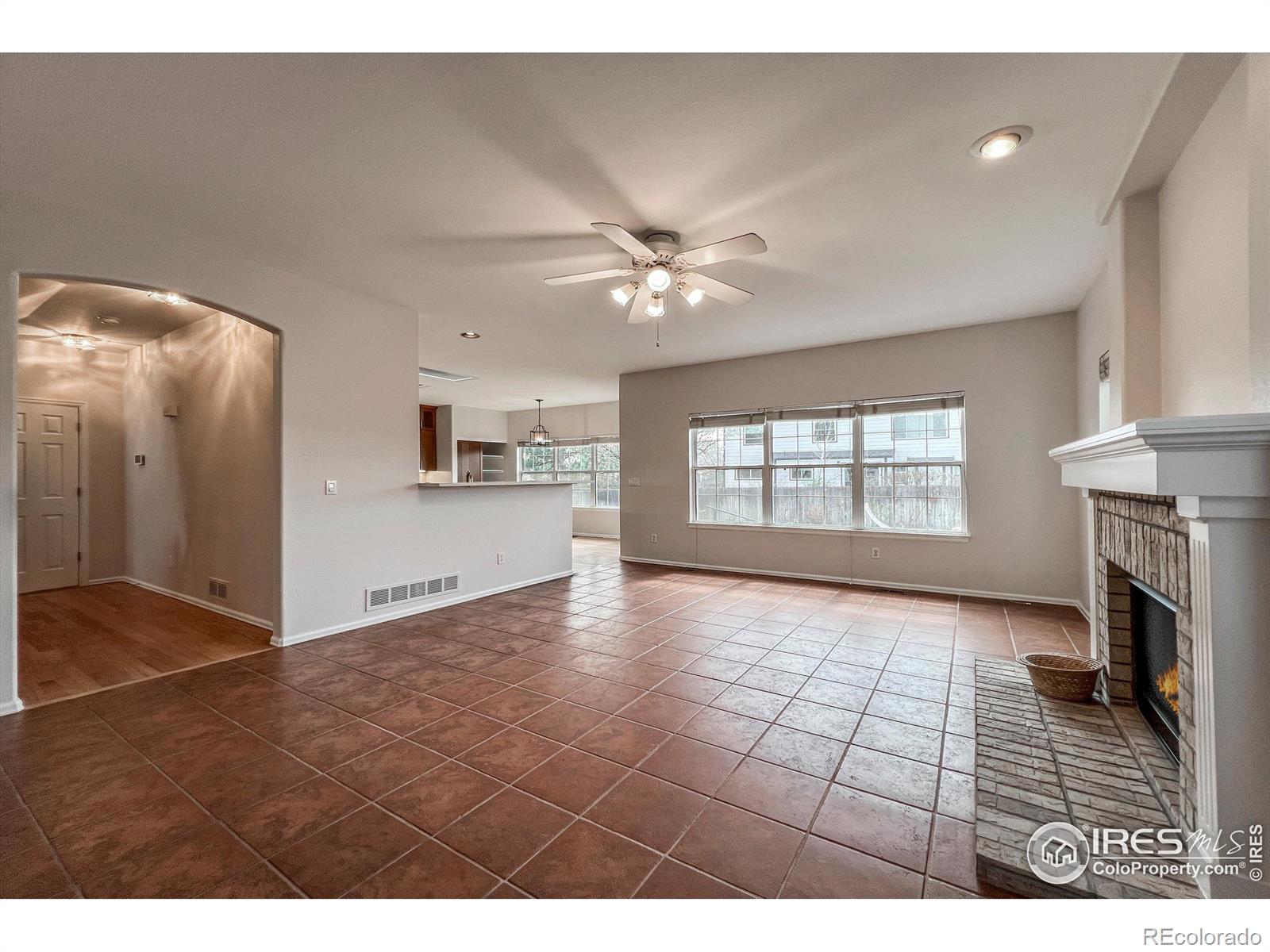 MLS Image #10 for 355  sprucewood court,lafayette, Colorado