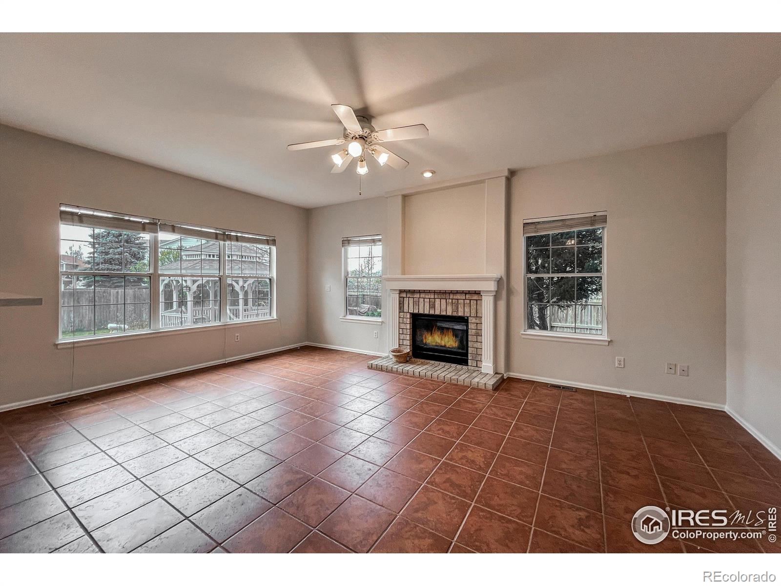 MLS Image #11 for 355  sprucewood court,lafayette, Colorado