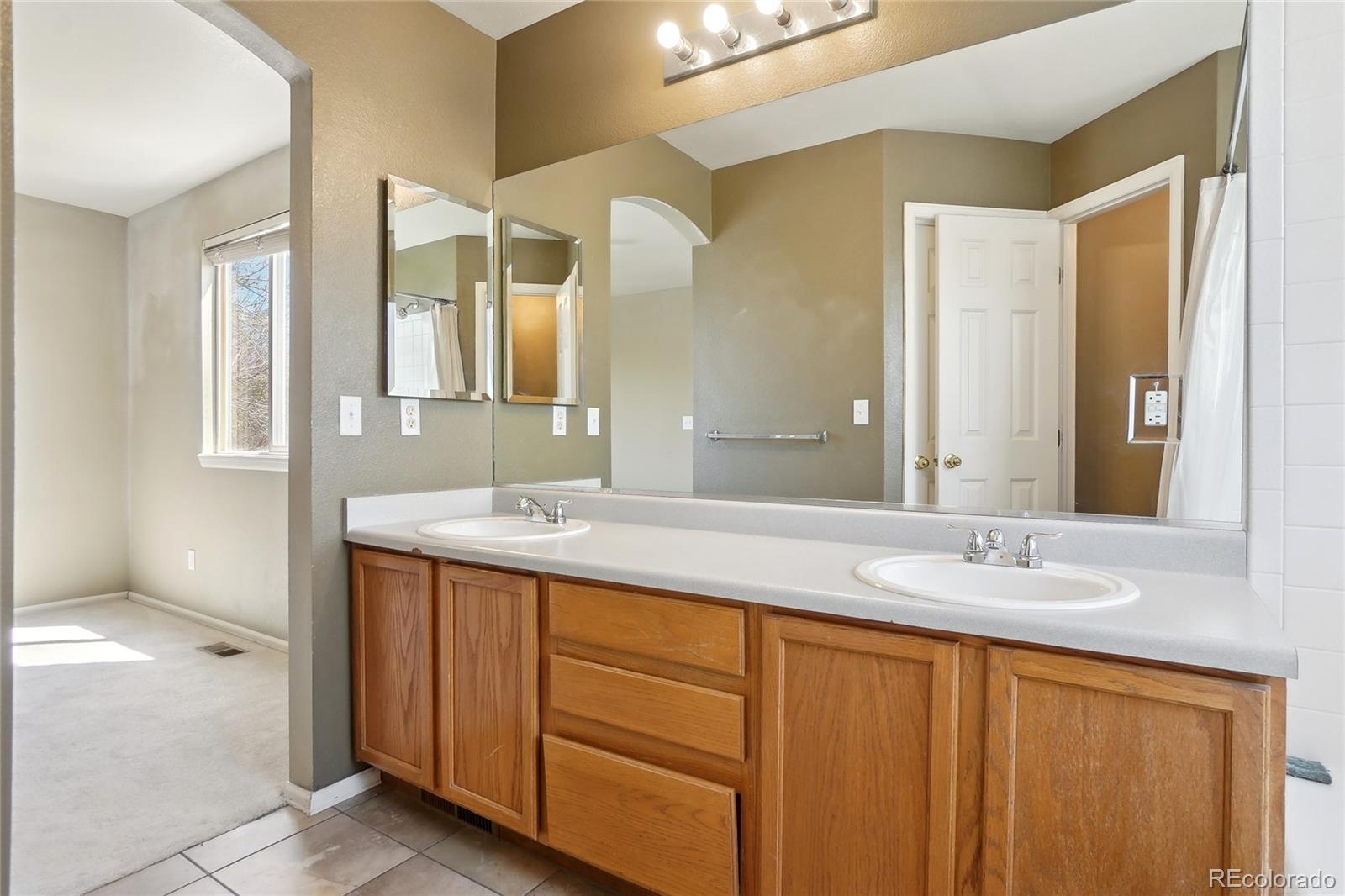 MLS Image #12 for 882 w 96th avenue,thornton, Colorado