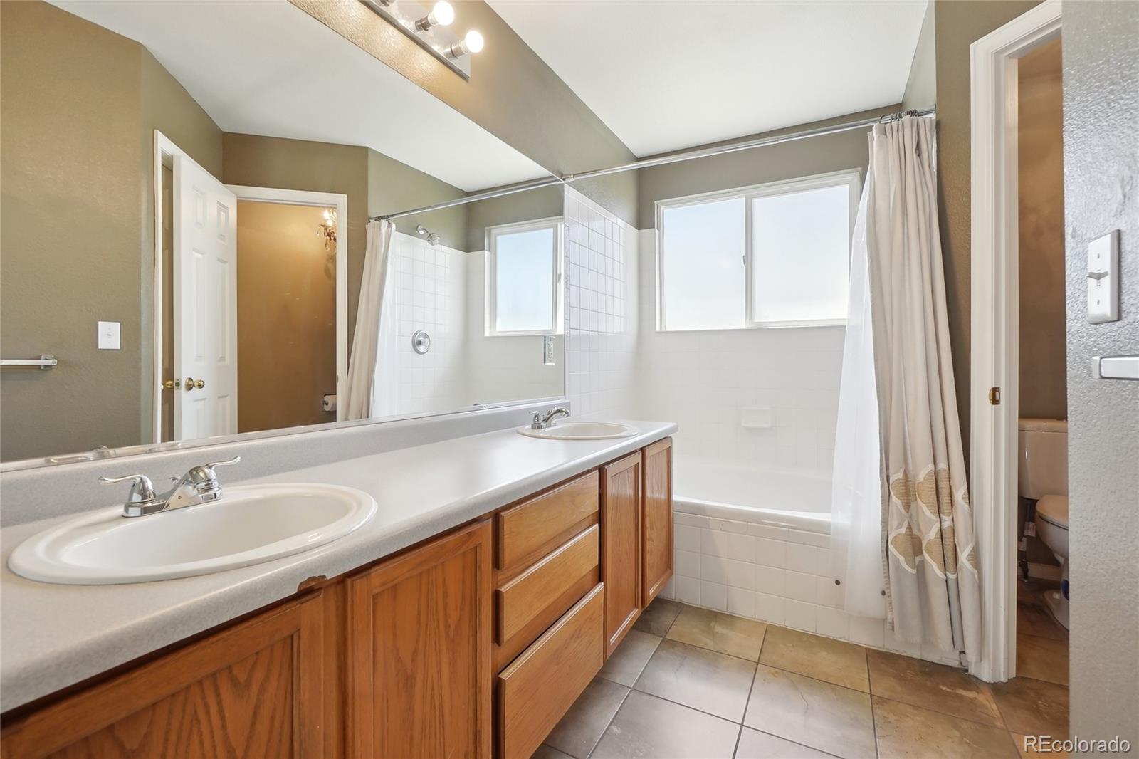 MLS Image #13 for 882 w 96th avenue,thornton, Colorado