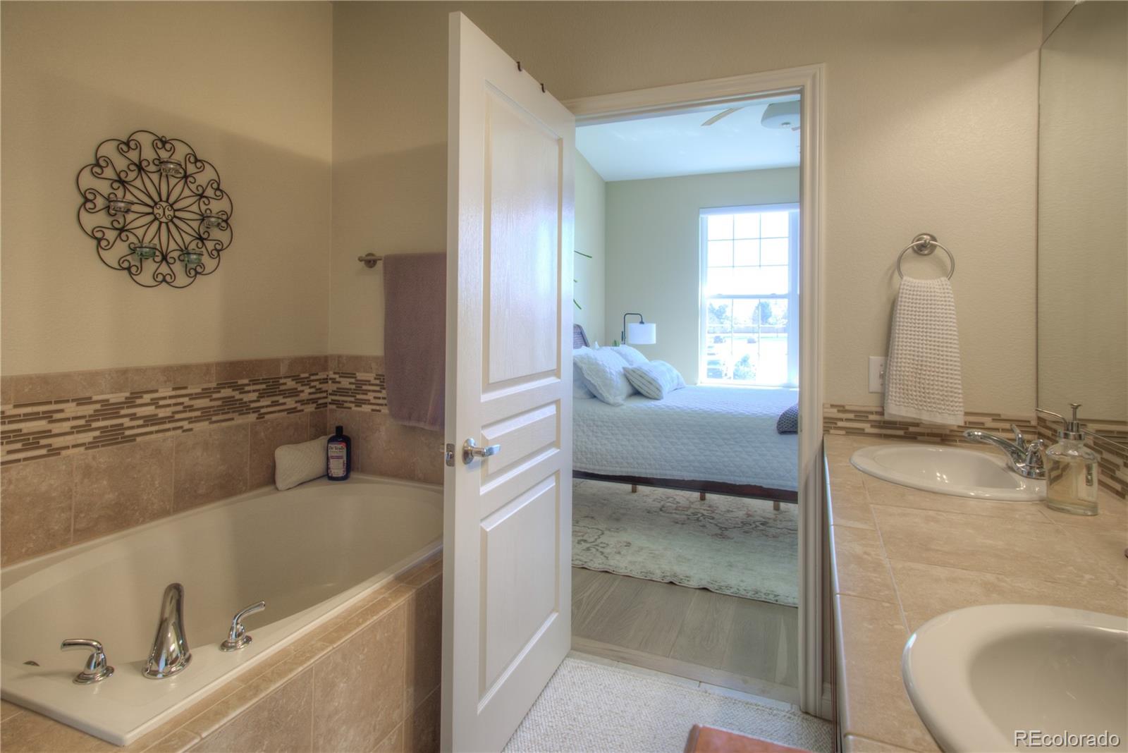 MLS Image #18 for 11932 w long circle,littleton, Colorado