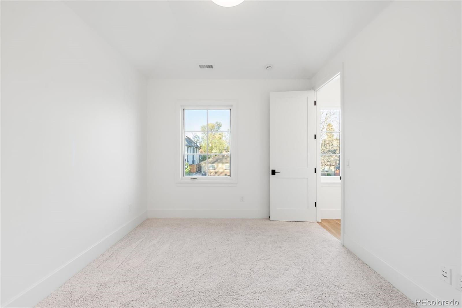 MLS Image #30 for 507 s gaylord street,denver, Colorado
