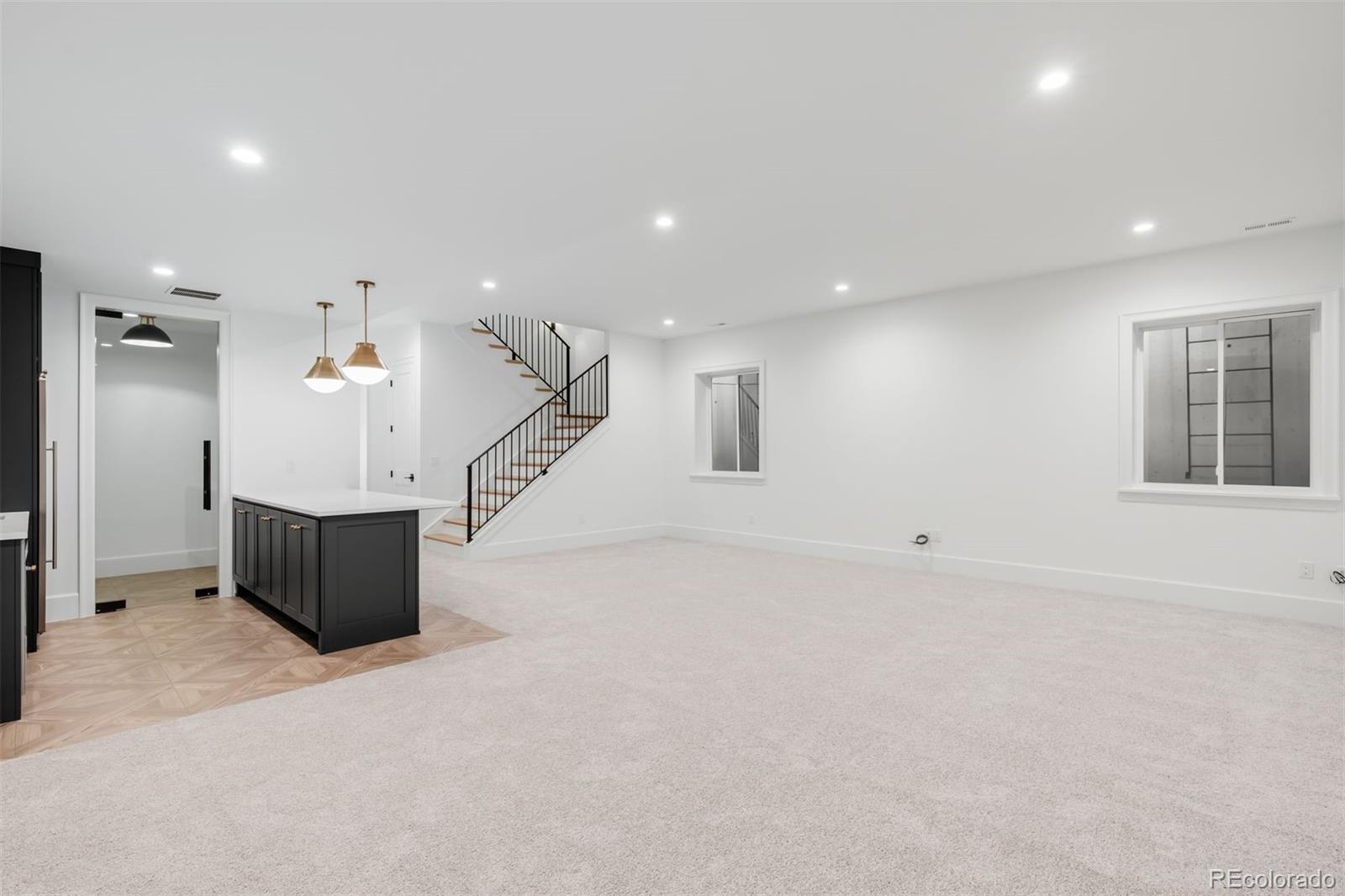 MLS Image #37 for 507 s gaylord street,denver, Colorado
