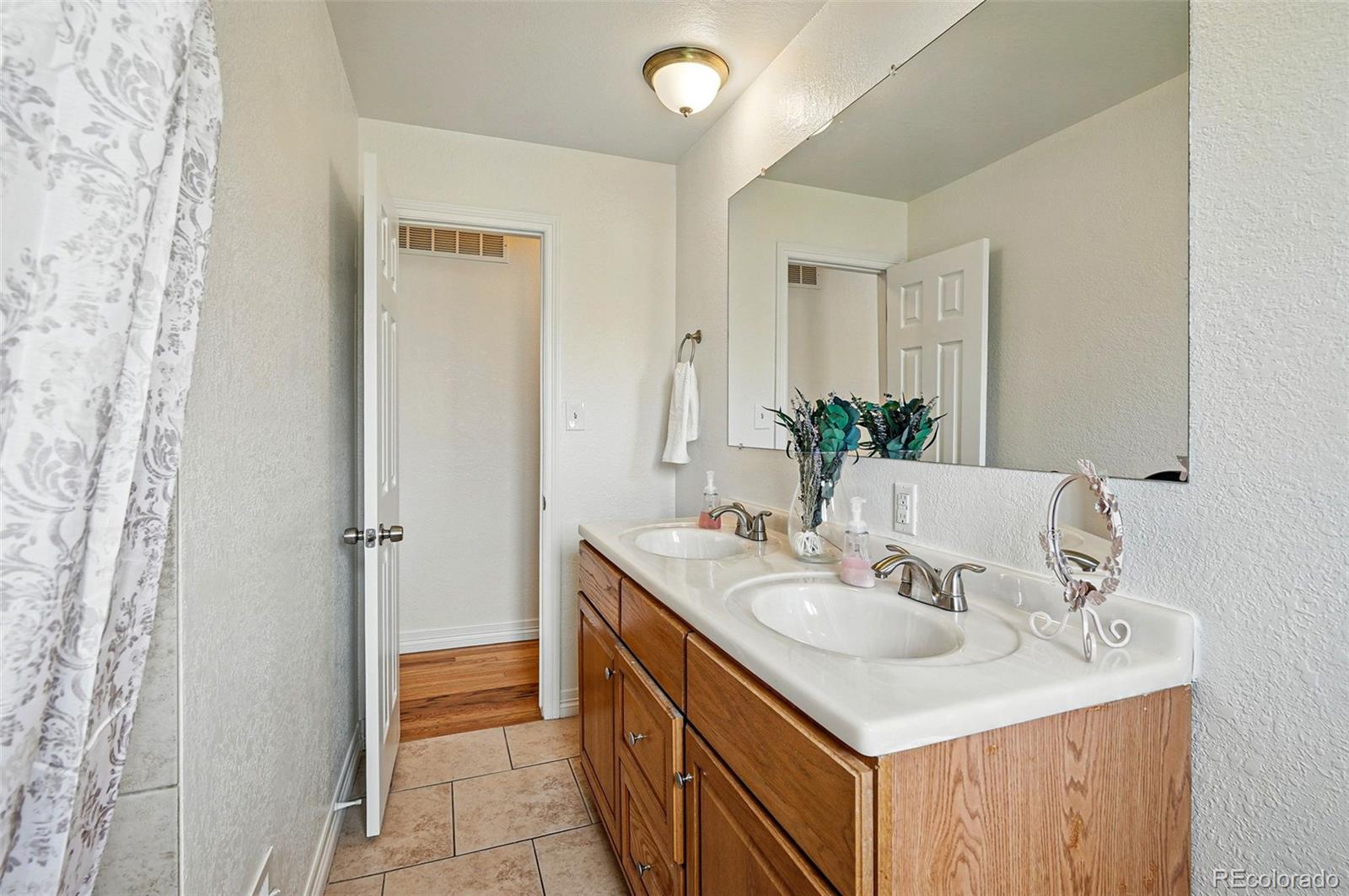 MLS Image #24 for 11715 w 30th place,lakewood, Colorado