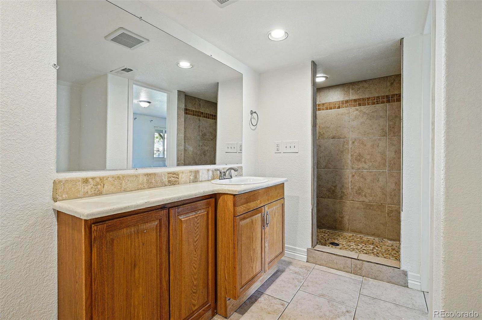 MLS Image #30 for 11715 w 30th place,lakewood, Colorado