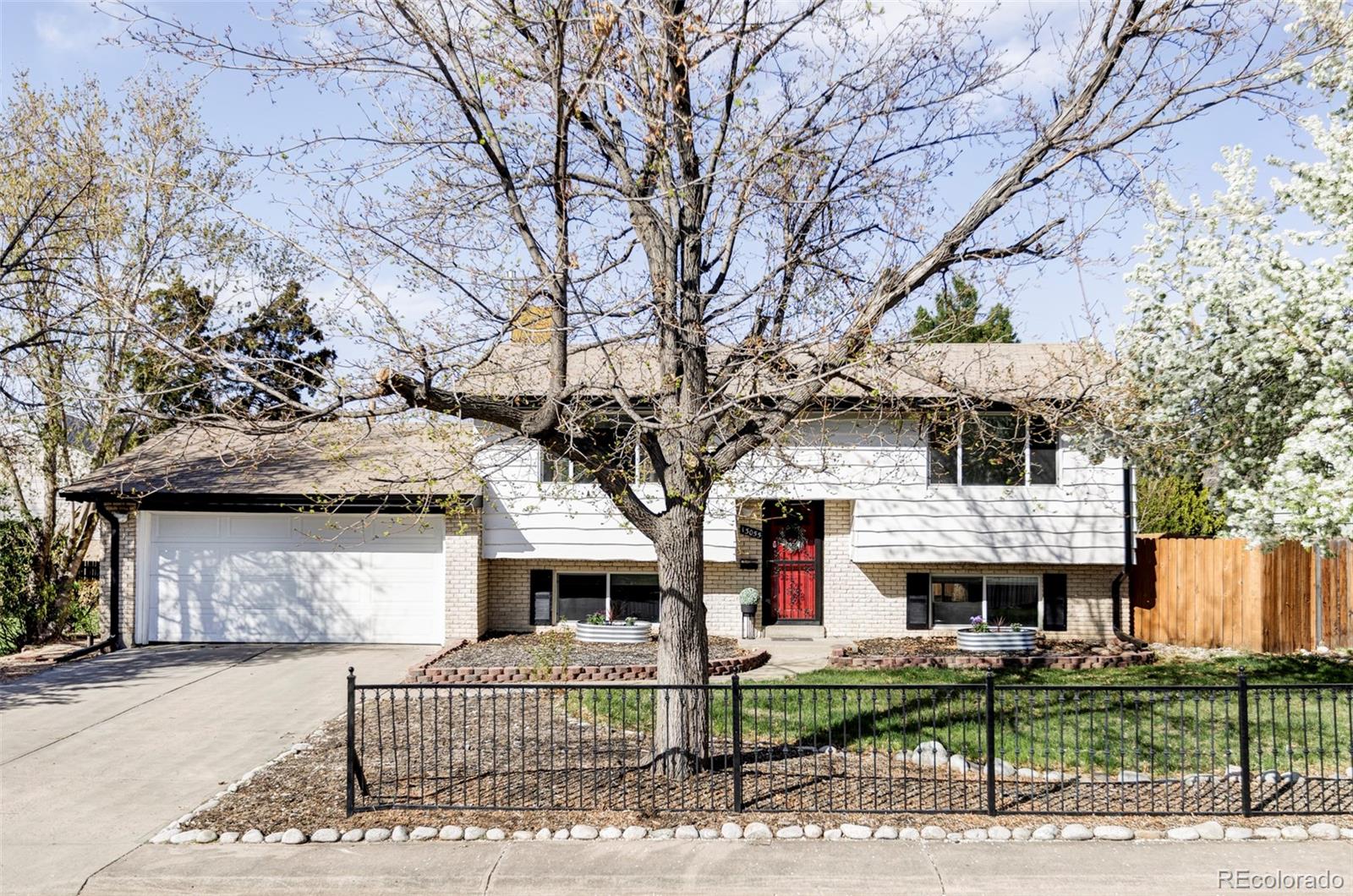 MLS Image #6 for 13055 e dakota avenue,aurora, Colorado