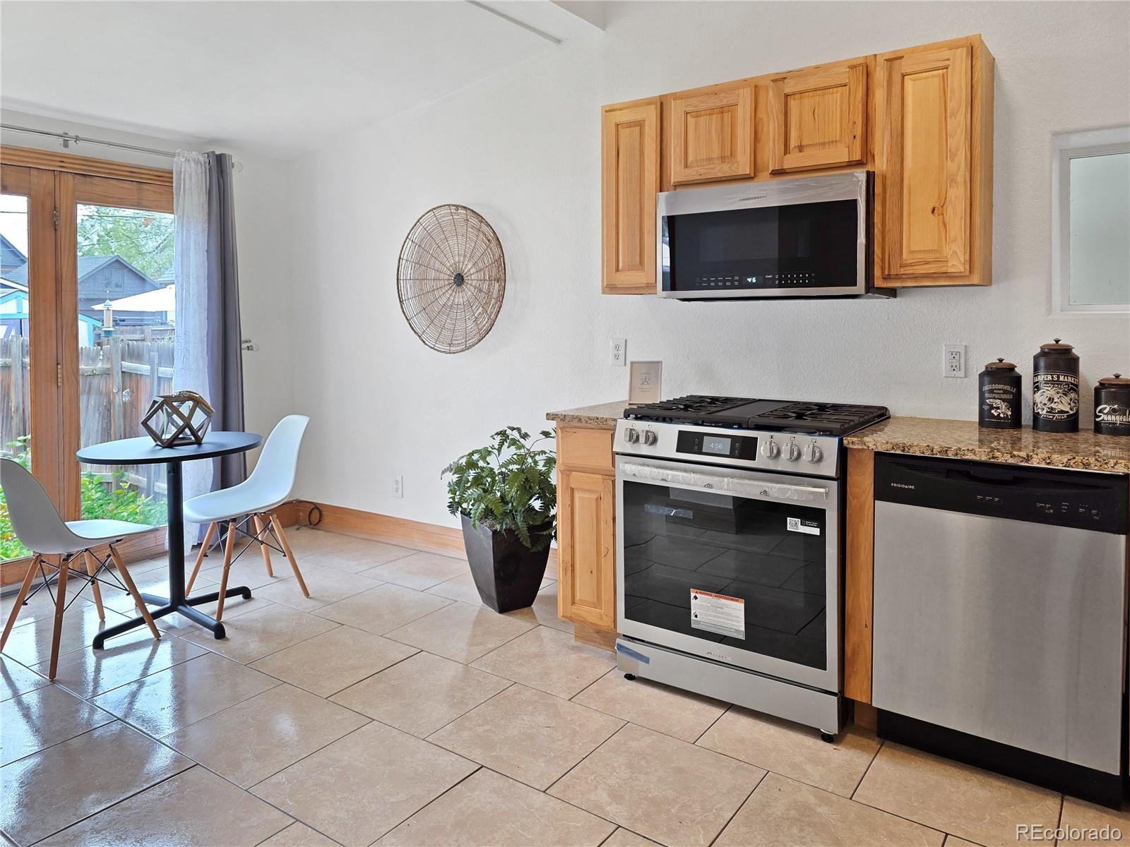 MLS Image #10 for 160 w bayaud avenue,denver, Colorado