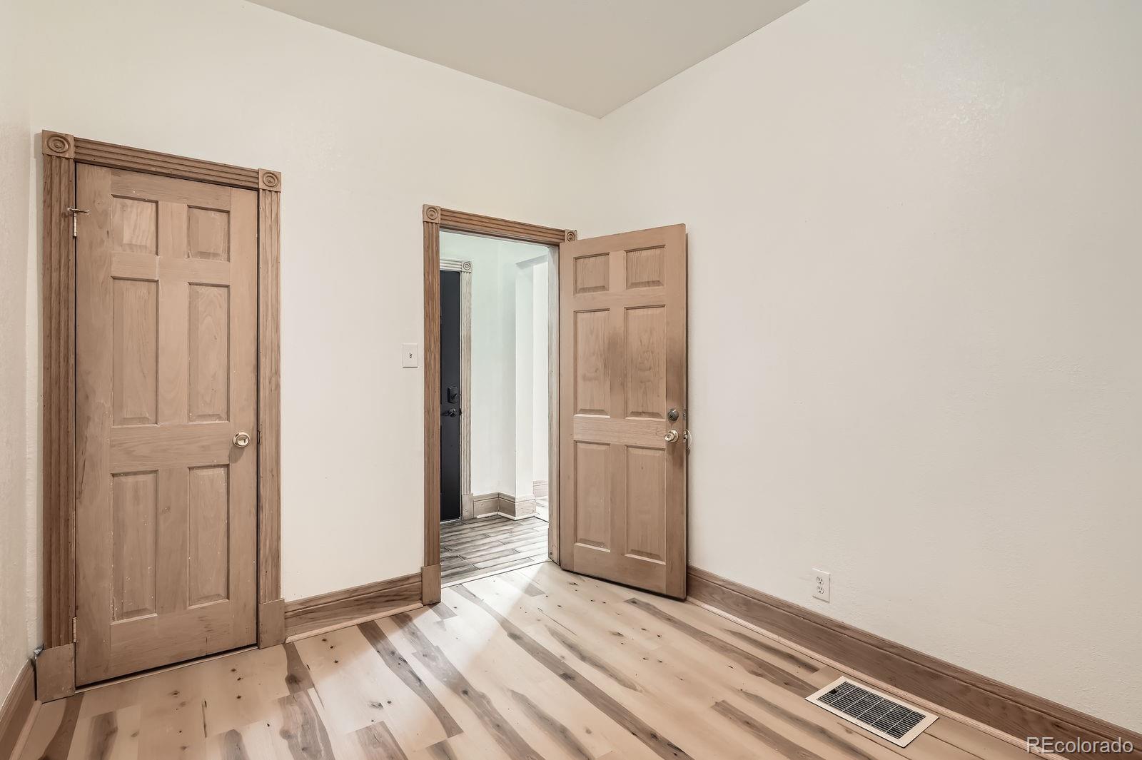 MLS Image #15 for 160 w bayaud avenue,denver, Colorado