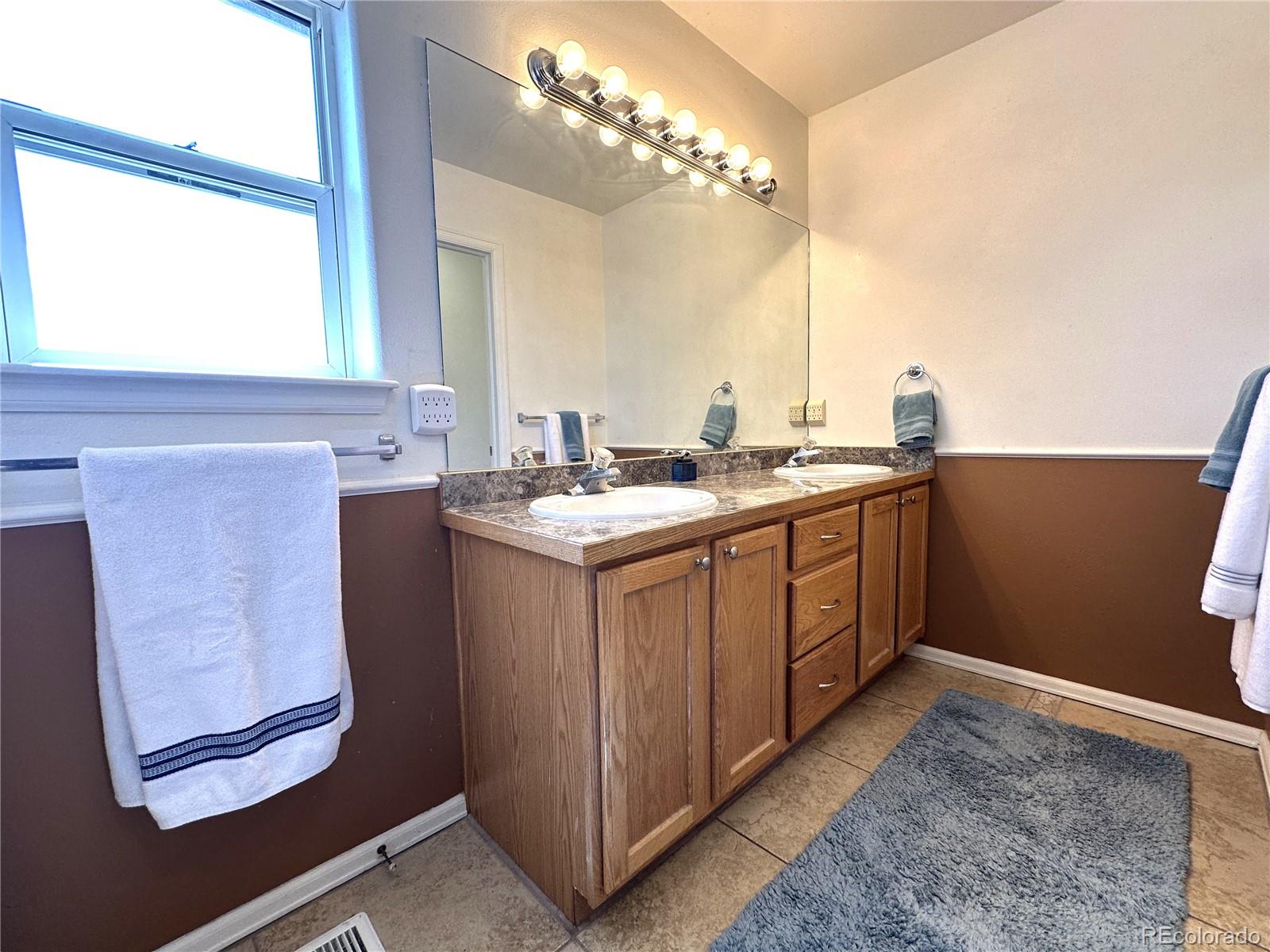 MLS Image #16 for 1014  cedarcrest drive,pueblo, Colorado