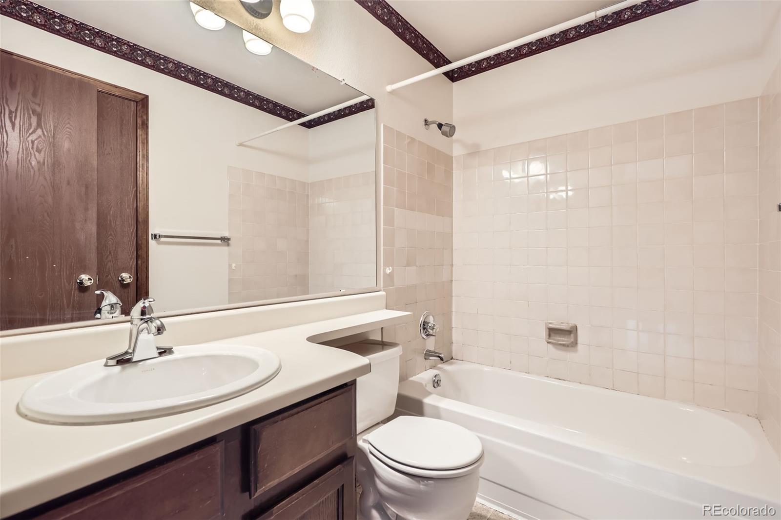 MLS Image #17 for 6670 w 84th circle,arvada, Colorado