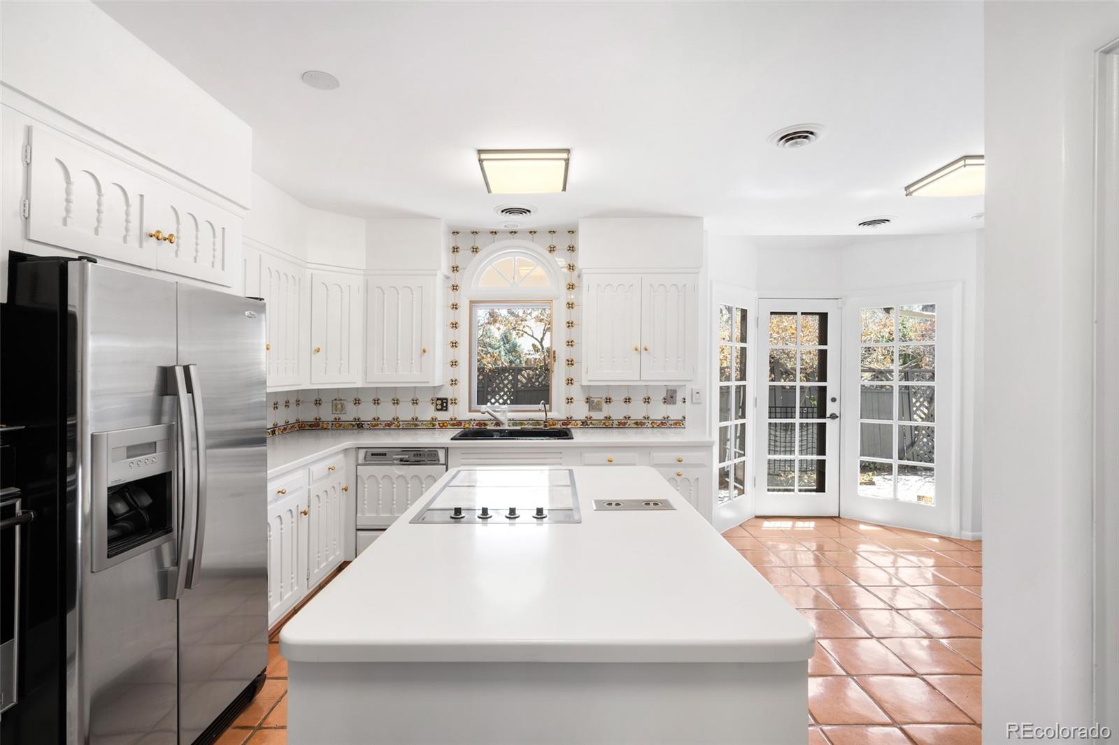 MLS Image #5 for 6  martin lane,englewood, Colorado