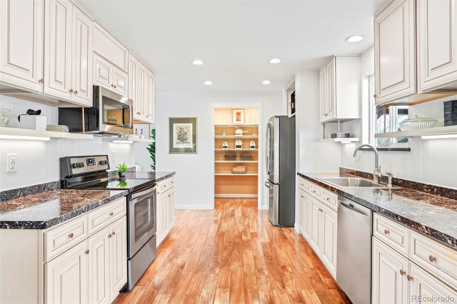 MLS Image #5 for 4610 s deframe street,morrison, Colorado