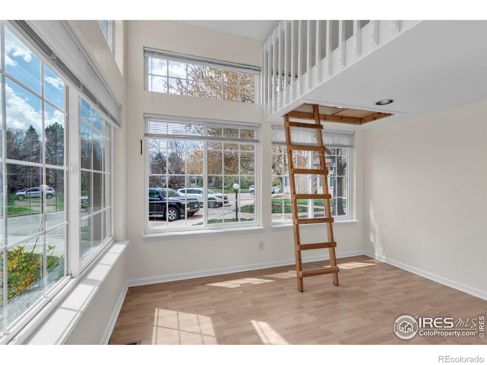MLS Image #12 for 4871  white rock circle,boulder, Colorado