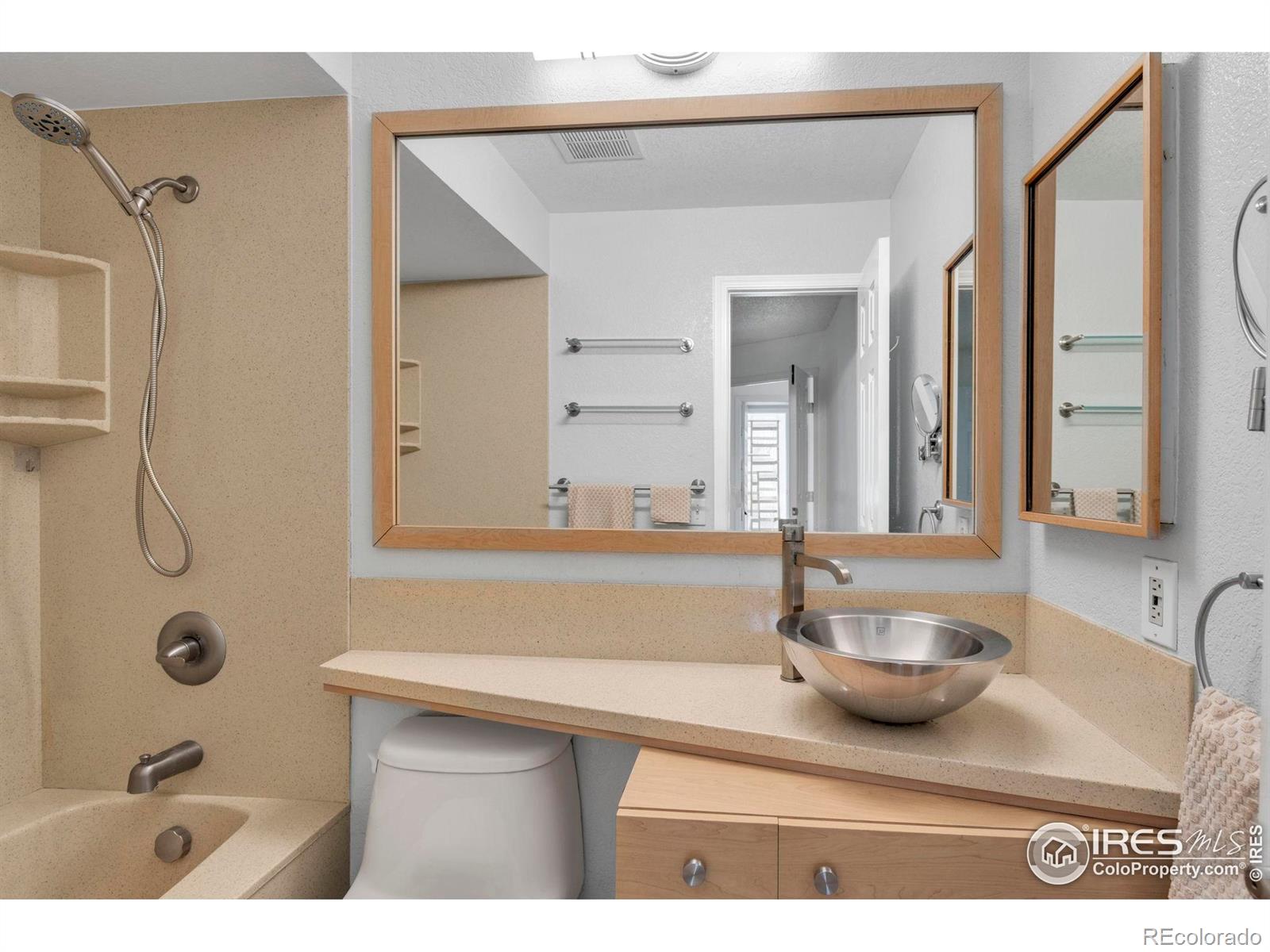 MLS Image #14 for 4871  white rock circle,boulder, Colorado